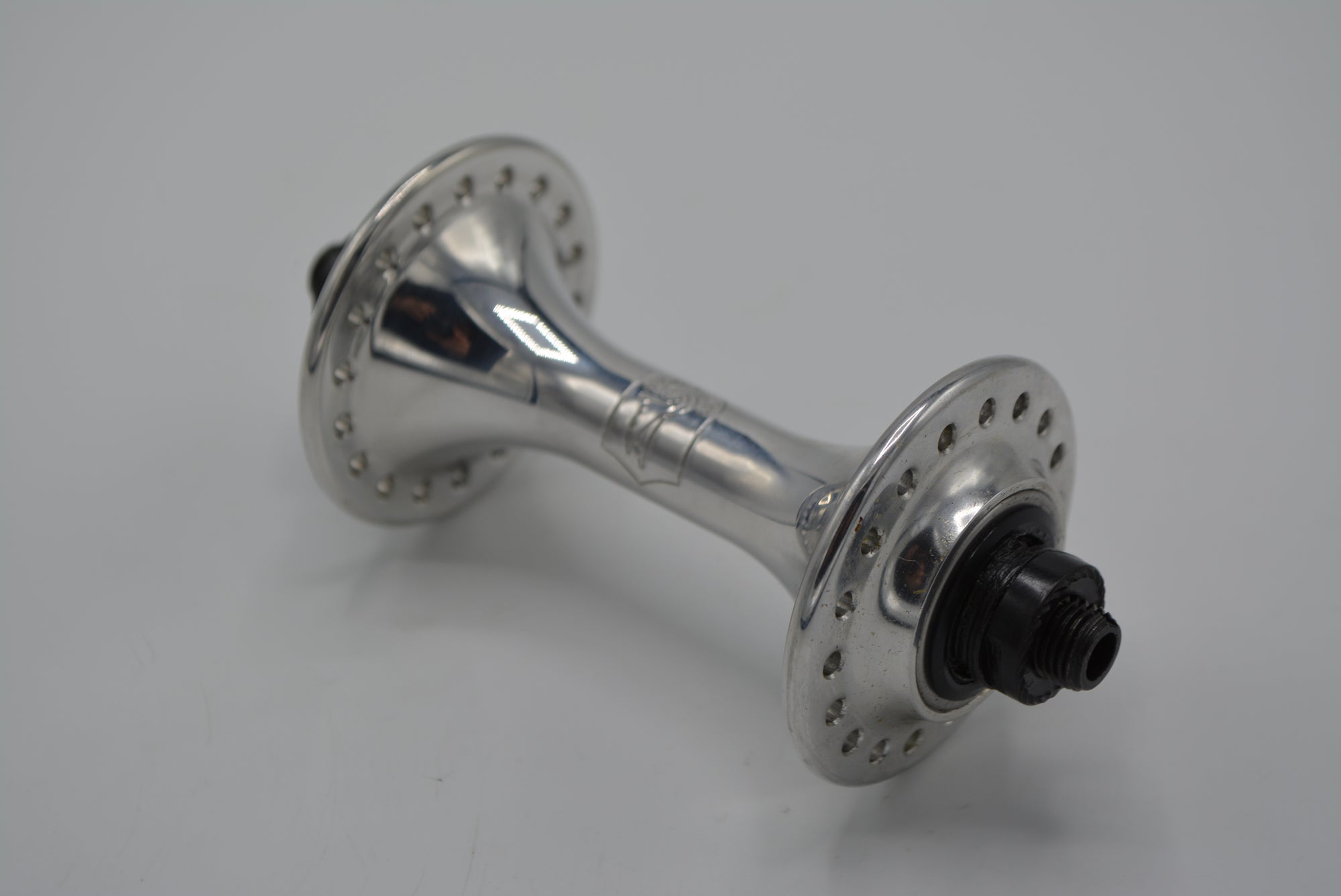 Campagnolo Athena Vorderradnabe 36H NOS