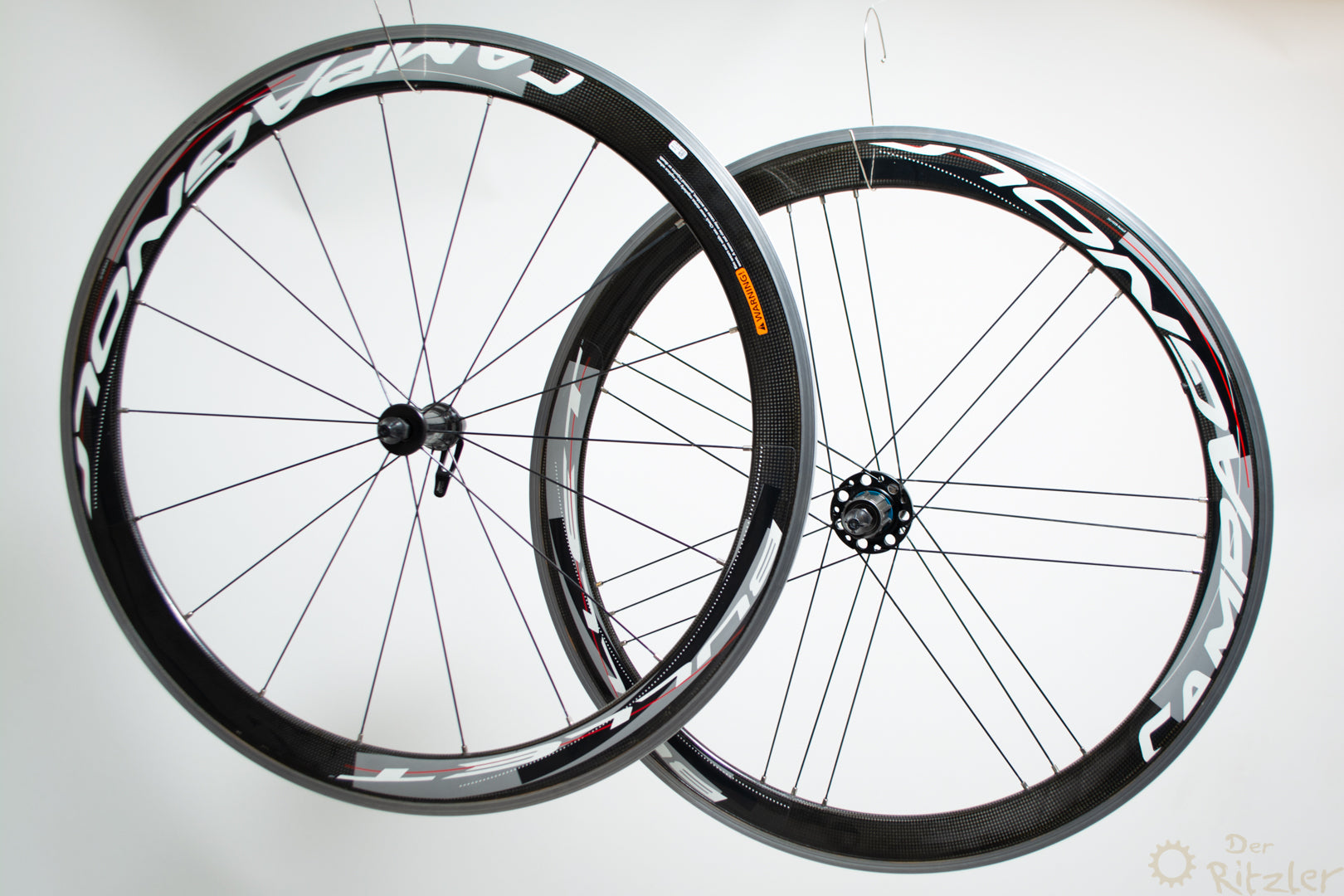 Campagnolo Bullet Carbon Laufradsatz 28"