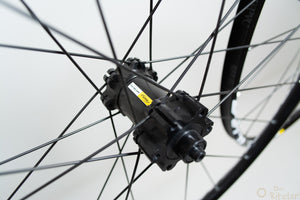 Mavic Aksium One Disc 6-Loch 28" Laufradsatz